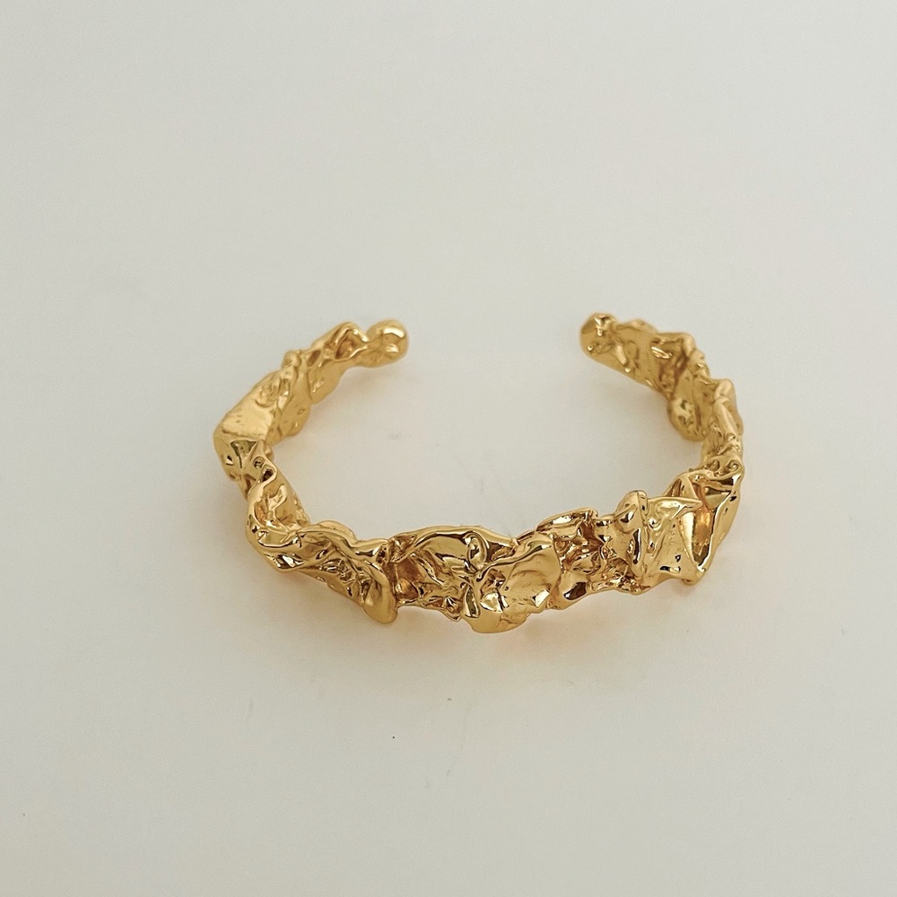 NEW Amber Sceats Cuff Crushed Gold-Plated Brass* - Picture 5 of 12